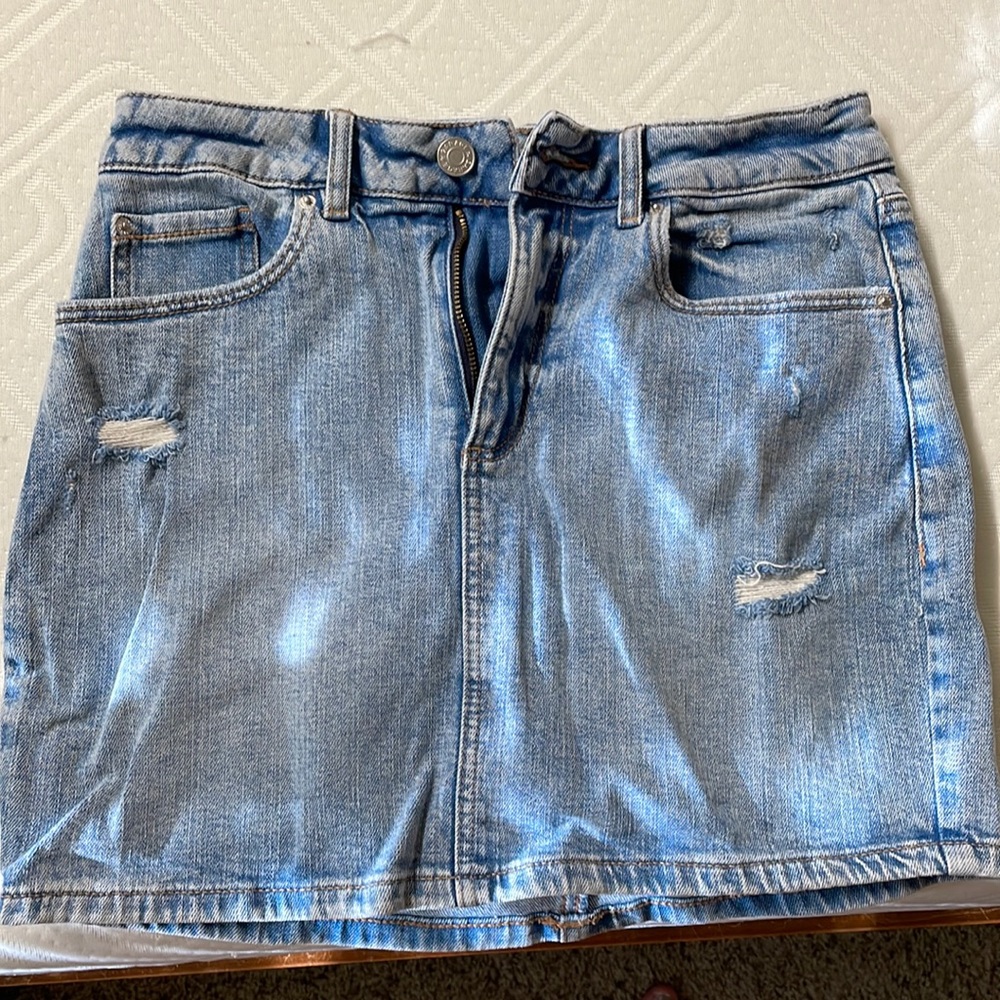 Size S Garage denim mini skirt